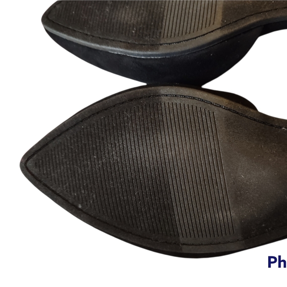 Torrid Black Faux Suede V Cut Slingback Flats Size 9W - Picture 9 of 10